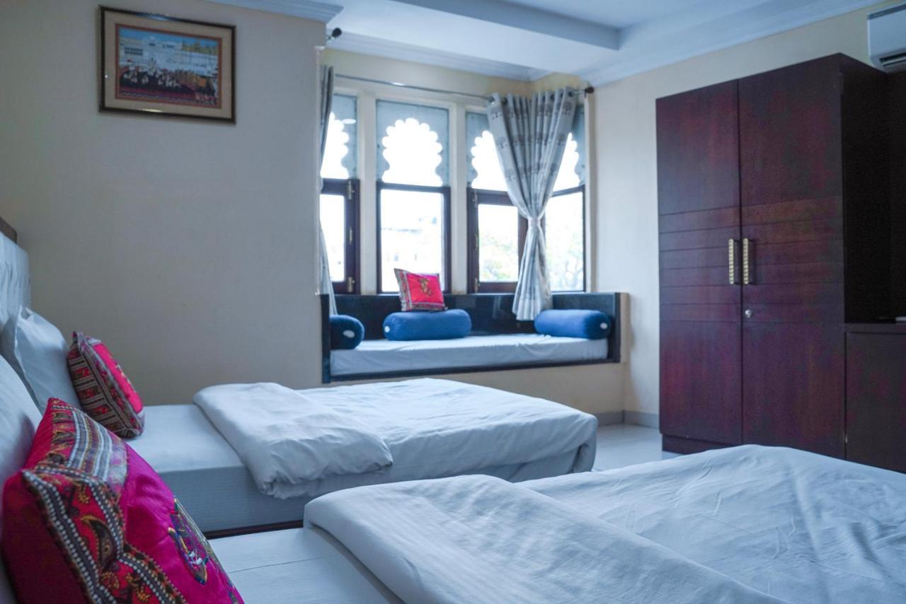 Hide-In Udaipur - A Lake View Boutique Hotel Exterior photo