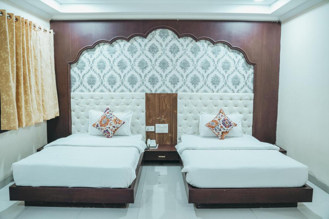 Hide-In Udaipur - A Lake View Boutique Hotel Exterior photo